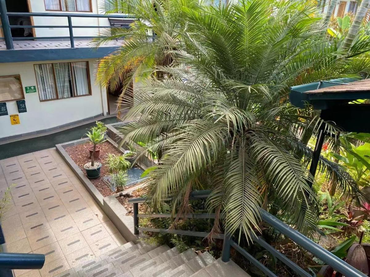 Hotel Ecological Inn San José Esterno foto